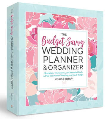 The Budget-Savvy Wedding Planner & Organizer (Binder Edition): Checklists, Worksheets, and Essential Tools to Plan the Perfect Wedding on a Small Budg Loose Leaf Callisto
